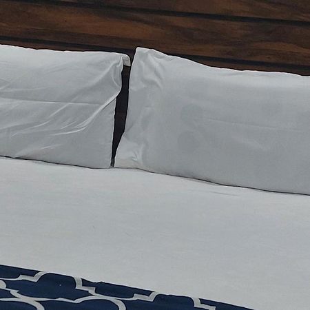 Gulshan Guest House Karaçi Dış mekan fotoğraf